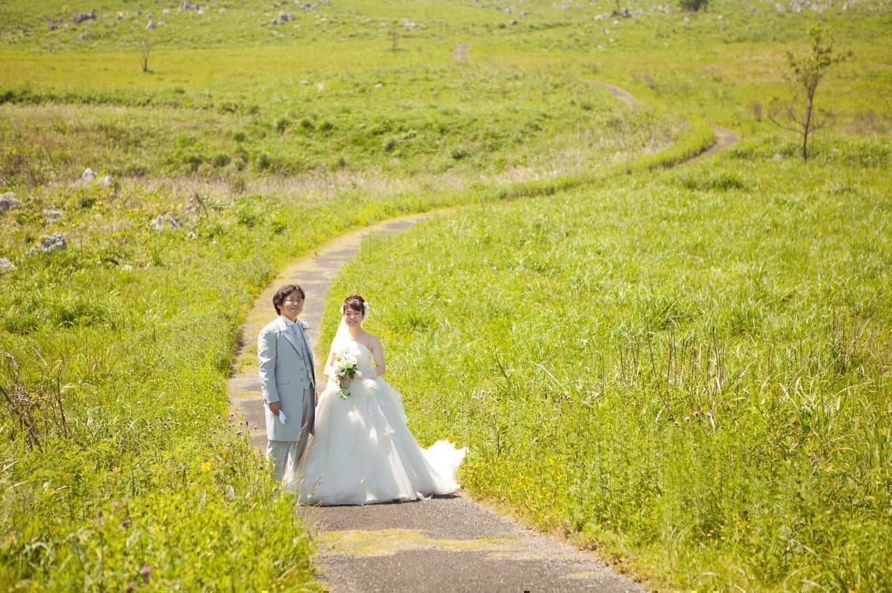 秋吉台で結婚式の画像