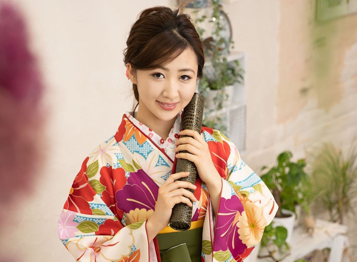 卒業袴の女性画像
